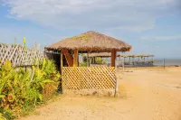 Galore Luxury Resort - Beach