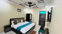 The Majestic Taj Hotels in Lakavali