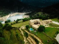Cases Altes de Posada Hotels in Solsones