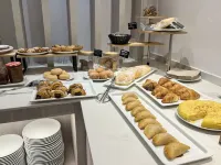 Alfons Hotel - Breakfast