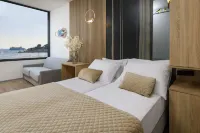 Via Mare Luxury Rooms - Bãi biển