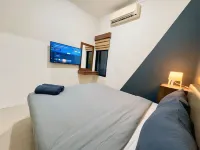 Stay 'd Pondok Indah - Inns