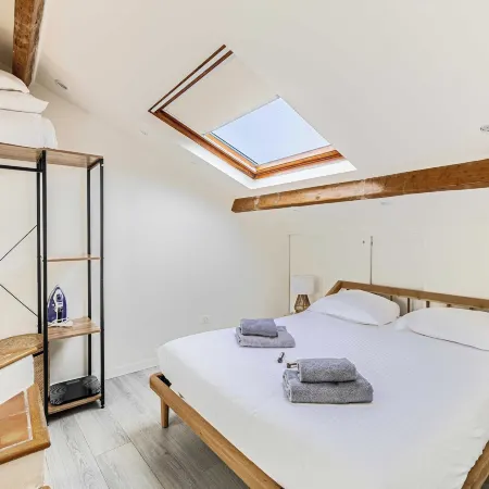 Charming Apartment Heart of Suquet Neighborhood