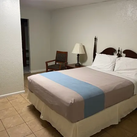 Del Rio Inn
