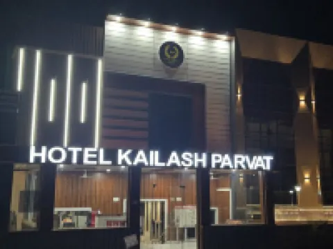 Hotel Kailash Parvat Hotels in Una
