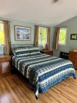 Seven Oaks — Lakefront Cottage on Owasco Lake — Large Beach with Stunning Views