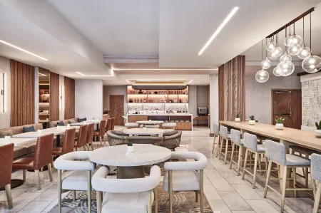 AC Hotel San Diego Downtown Gaslamp Quarter Отели рядом с достопримечательностью «REV»