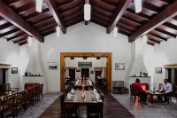 Mountain Lodges of Nepal - Tomijong Hotels in Lumle