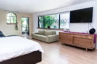 ANANA Rancho San Rafael | Master BD & Lake views