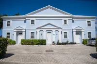 Waterfront with gorgeous views and direct access to the sea and George Town! Hotels near Guide To Grand Cayman
