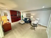 Enchanted Haven on a Private Pond in Stowe