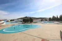 Typical Alentejo house in the historic town of Portel Hotel a 