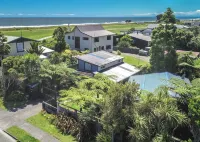 Seaside, on Bike Trail with Free Fibre and Streaming.  Double Glazed Comfort. 카터스 비치 호텔