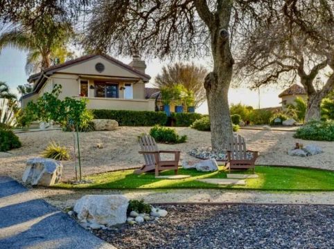 Luxury Lakeside Retreat, Sleeps 6