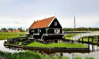 Unique, totally new Beach villa for 8 p. directly at the IJsselmeer, Enkhuizen Hotels near Zuiderzeemuseum