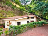 Experience "La Buena Vida"  Peace, beauty, comfort in our private guesthouse Hotels in Atenas