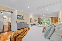 Romantic Honeymoon 1Br Villa  Steps to the Beach, Private & Serene Hotel a 