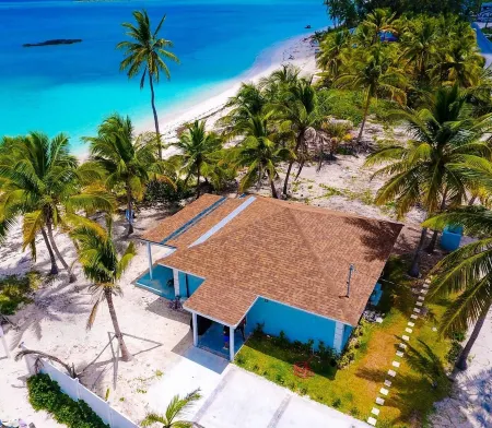 2 bedroom 2 bathroom beach house, beach right at your door steps, Отели в г. Steventon