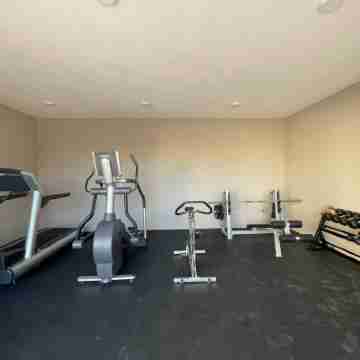 Oceanview Luxury Beachfront Apartment Fitness & Recreational Facilities
