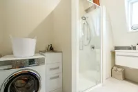 1970's Renovated,self contained 2 bedroom bach