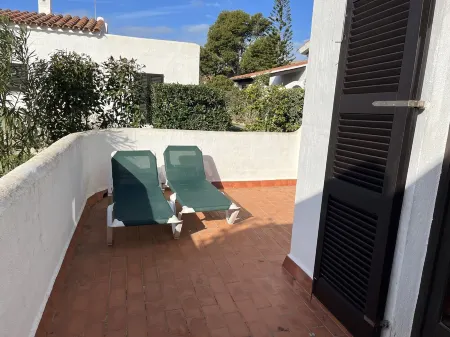 Menorcan house for families in front of the beach with WIFI and air conditioning Отели в г. Сьюдадела