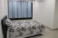 Aloft Room + Bathroom +kitchen+pool+washer+parking all private