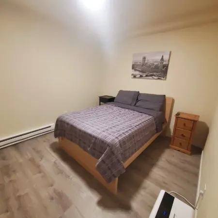 Modern Private Cottage Basement Unit