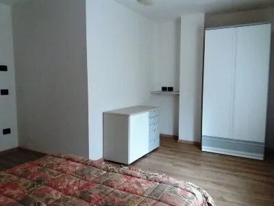 Vacation Apartment Dimaro-Trentino CIN: IT022233C27AAOYEQY Appartam.B Dos Di Pez, Terrazza Panoramica 주변 호텔