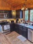 Private Rustic Chalet 5 min from Okemo Mountain