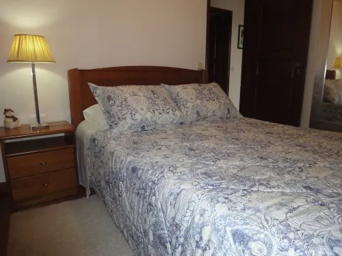 House with sea view, garden and barbecue, near Guincho beach and Cascais Hotels in Alcabideche