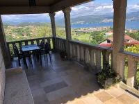Nuevo Chalet con Encanto y Terraza Vistas ría Vigo