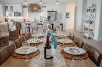 Luxurious 5000 sqft SilverPalmsVilla Private Heated Pool/Spa/ocean gazebo/kayaks