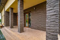 AmberVilla In a quiet place, next to the forest,near city center.Sauna with pool