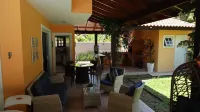 BEAUTIFUL, LARGE AND COZY HOUSE CLOSE TO THE BEACH, GATED COMMUNITY, SWIMMING POOL, BARBECUE