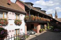 Apartment 3: Apartment in private property with courtyard in Bergheim