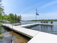 Peaceful Lake House on Whitefish Chain w/2 King Beds, Dock, LilyPad, Sup Hotel a Crosslake