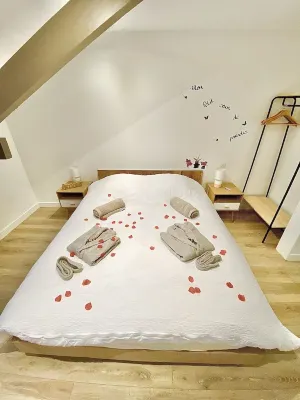 Le Fayé apartment with private Jacuzzi