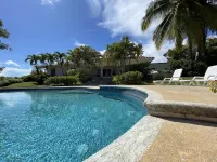 Private Pool House with Jacuzzi in Coronado