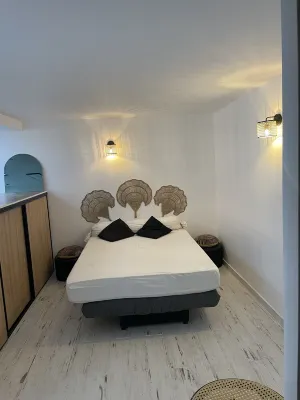 In villa center, air-conditioned, T3 80 M2 terrace /garden + parking 4/5 people Route des Crêtes 주변 호텔