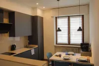 Blue Apartment - Verona & Lake Hotels in Bussolengo