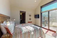River Run Townhomes - 3 Bedroom - Walk to Slopes! - Mountain View