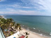 Ocean Front 2 Bedroom with Pool & Ocean Views Hotel a Bucerias