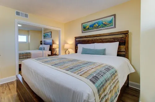 1110 Lake Lure by the Sea by Atlantic Towers Hotel a Carolina Beach