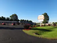 Pine Ridge Motel Hotels in Mineral Point