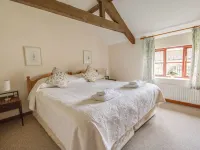 Churn House - Country Houses