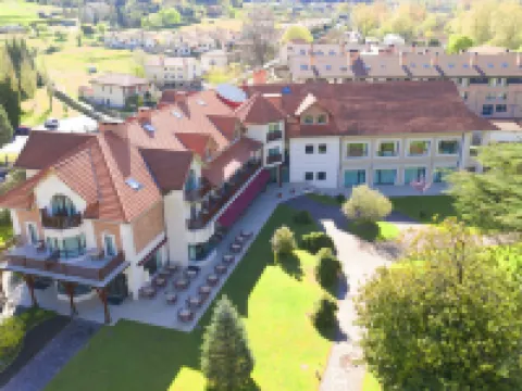 Gran Hotel Balneario de Puente Viesgo Hotels in Pas - Miera