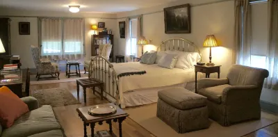 The Baker House Bed & Breakfast Hotels near Old Rhinebeck Aerodrome