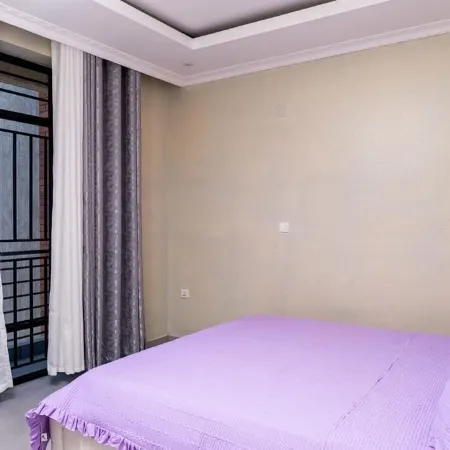 Dallas Style inner Apartment