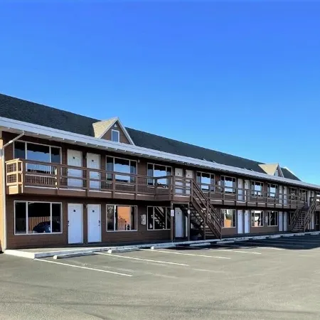Inn at the Sea