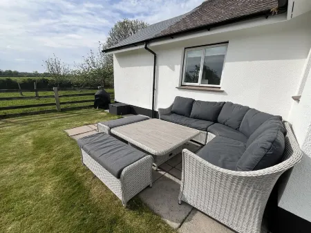 War Horse Valley Orchard View Отели в г. Чулмли